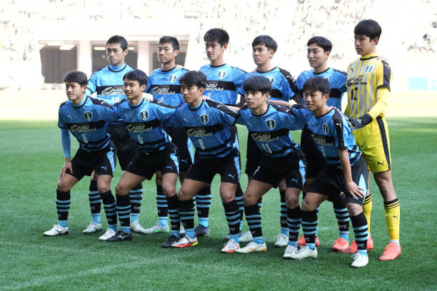 在未来的岁 在未来的岁