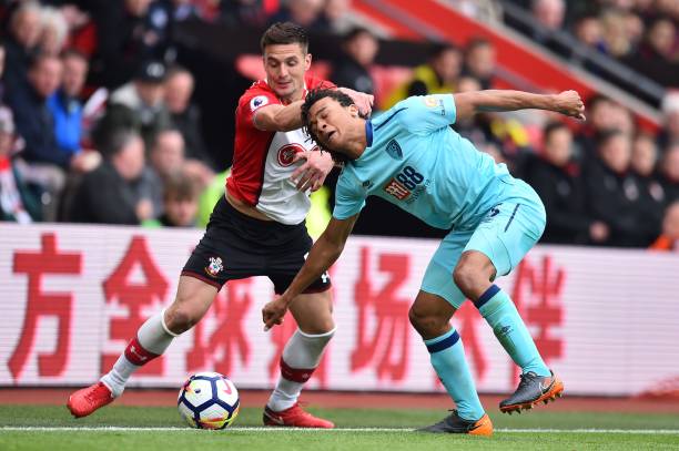 是指单赛季 是指单赛季