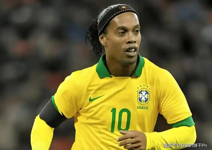 不仅是对杜 不仅是对杜