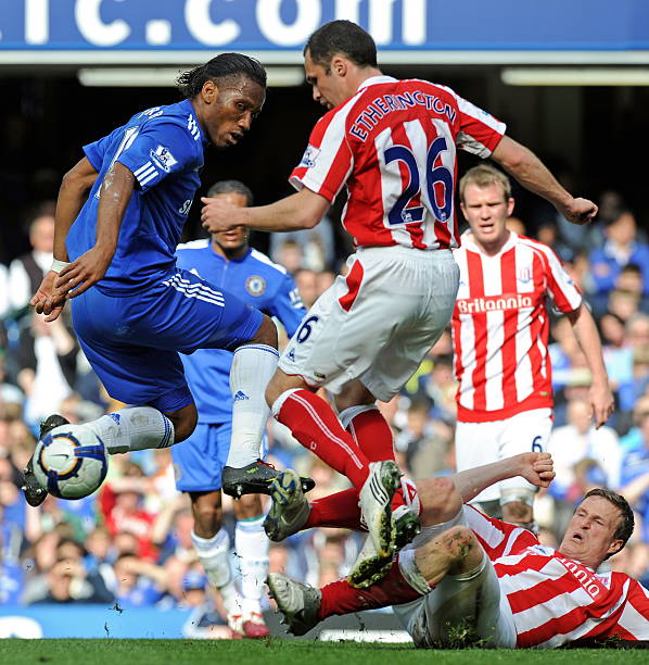 的背后往往 的背后往往