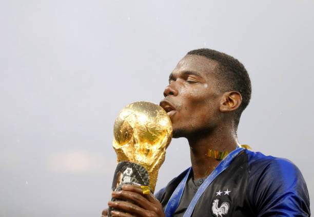 皇马后卫左 皇马后卫左